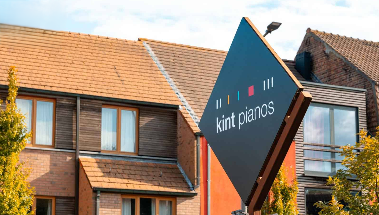 KINT PIANO'S